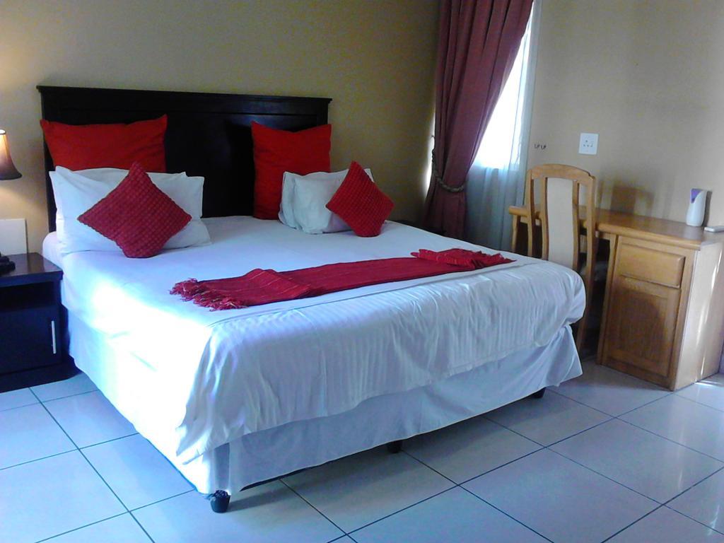 Chancellors Court Pretoria-Noord Exterior foto
